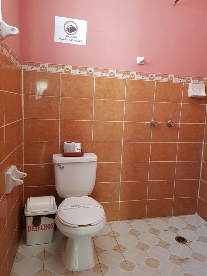 Hotel Lirice Colonial Комитан де Домингес Екстериор снимка