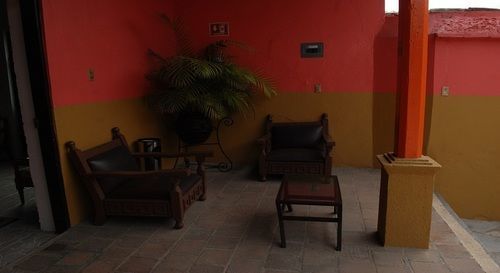 Hotel Lirice Colonial Комитан де Домингес Екстериор снимка