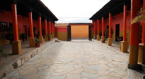 Hotel Lirice Colonial Комитан де Домингес Екстериор снимка